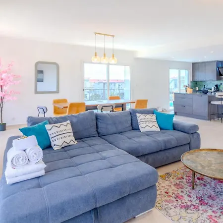 Apartment Jeanne Darc - Spacieux, 6 Personnes, Vue Mer, Terrasse, Familial *